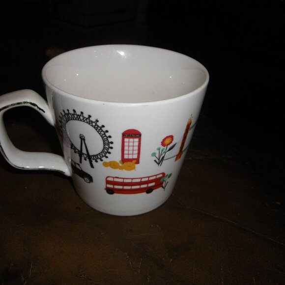 Grace Fine Ceramics London Location Coffee Mug Cup 12oz Red Bus Eye Tower Bridge - Picture 3 of 5